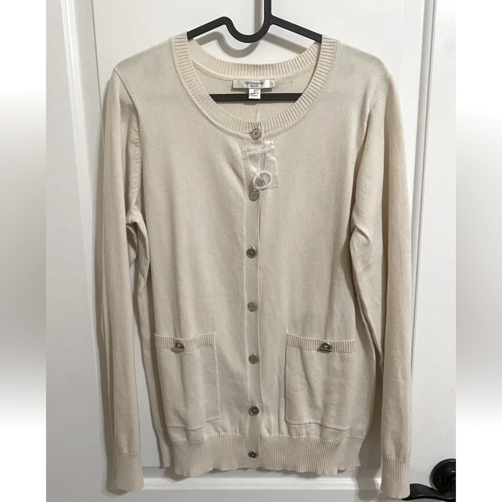 NWT! Liz Claiborne Beige Button Up Sweater / Shirt  / Top / Blouse Size S